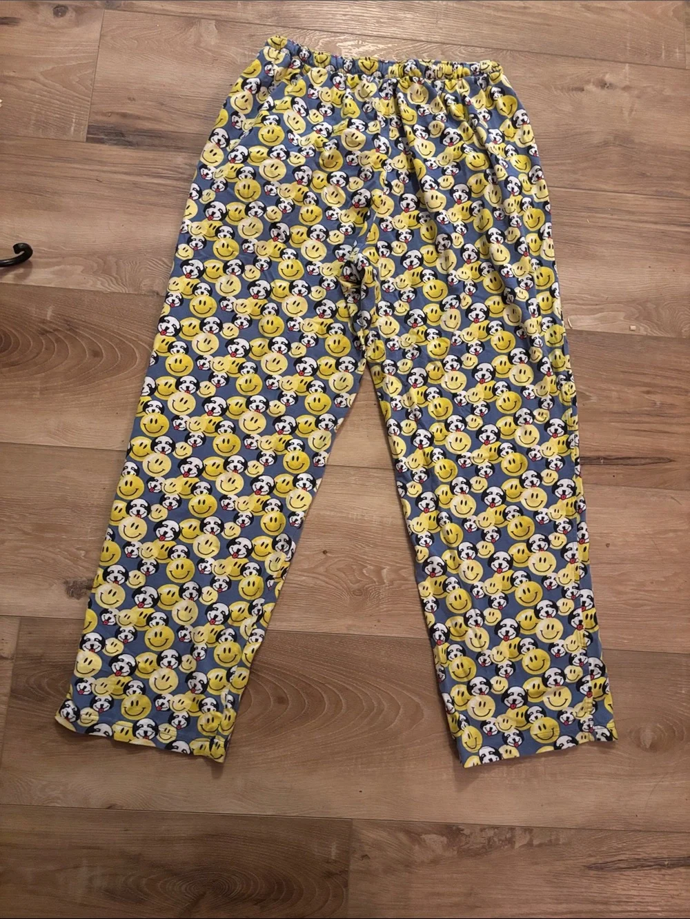 Big Dogs Yellow & Gray Smiley Face Cotton Pants